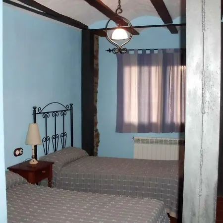 Tia Rulla 1 *